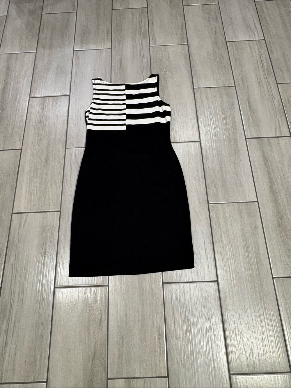 St John Knit Dress Size 6 Black Caviar & Cream Milano knit wool rayon